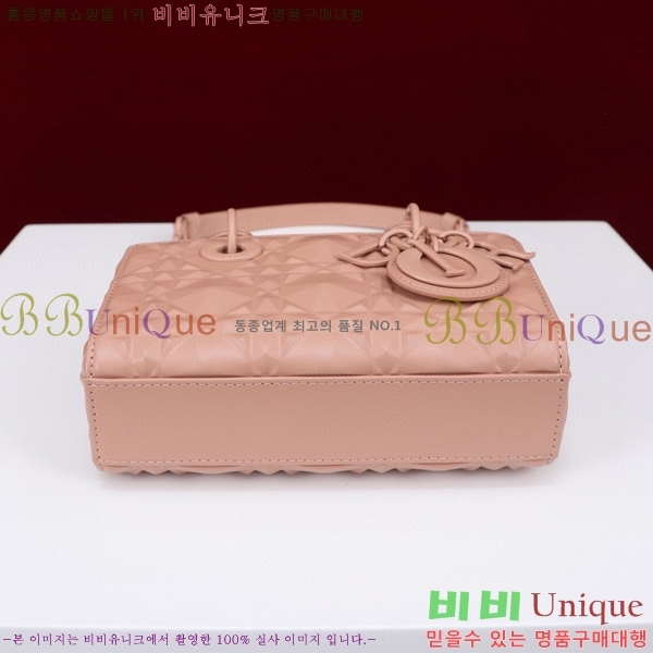 #��� ���̵� �� ���̹� ����ũ�� M05402#-201