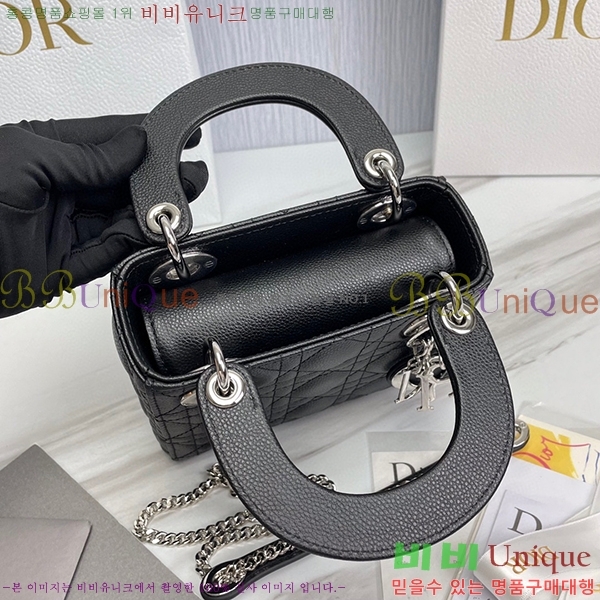 #��� ���̵�� �̴� ĳ��� 18800-1-40