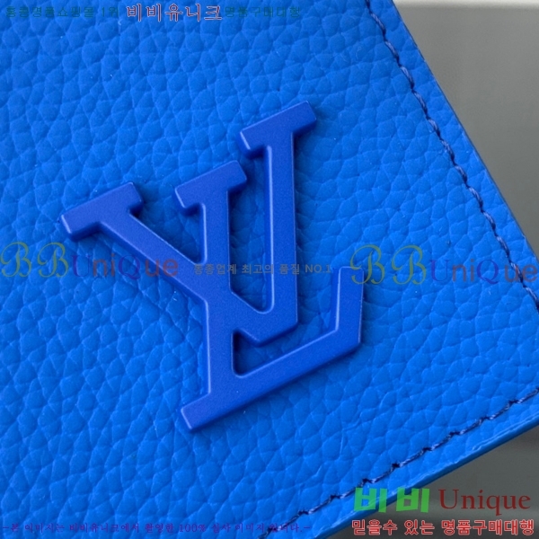 #���̺��� ���� ī�� Ȧ�� M82282-101