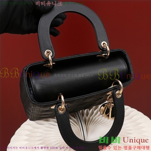 #��� ���̵� �̵� ĳ��� M0506-301