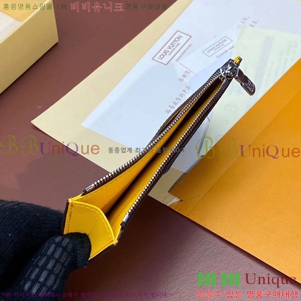 #���̺��� ���� ī�� Ȧ�� M64038-103