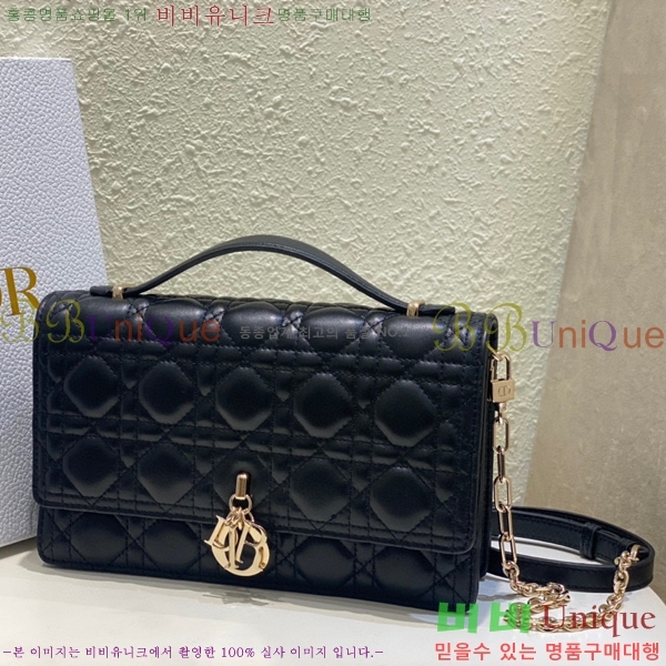 #��� MISS DIOR ž �ڵ� �� M0997-102