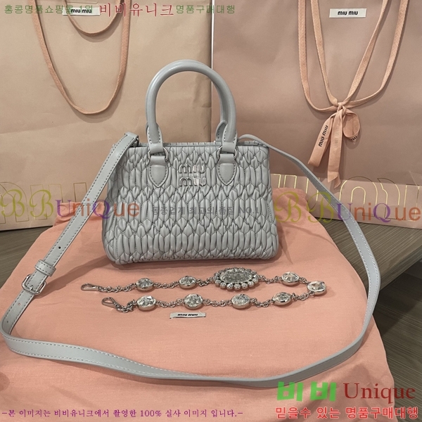 #�̿�̿� ũ����Ż Ŭ���� ��Ʈ������ 5BA251-503