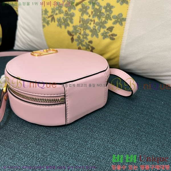 #�߷�Ƽ�� �ñ״�ó V�ΰ� ���� �̴� ũ�ν��� 4W2P0AC2-104