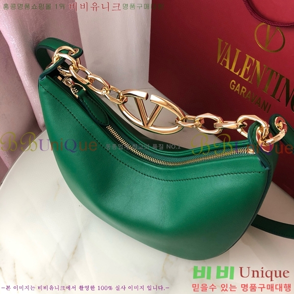 #�߷�Ƽ�� ���̷ΰ� �� �̴� ȣ���� VA2085-106