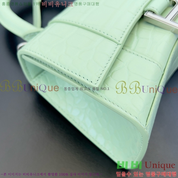 #�߷��þư� �ƿ��۷��� XS ž �ڵ� �� 5928331-115