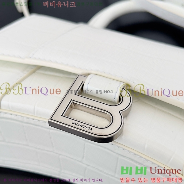 #�߷��þư� �ƿ��۷��� XS ž �ڵ� �� 5928331-105