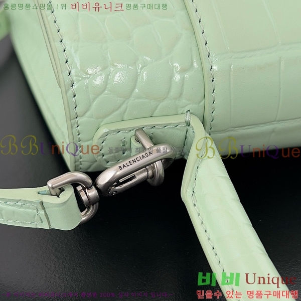 #�߷��þư� �ƿ��۷��� ž �ڵ� �� LG0023-108