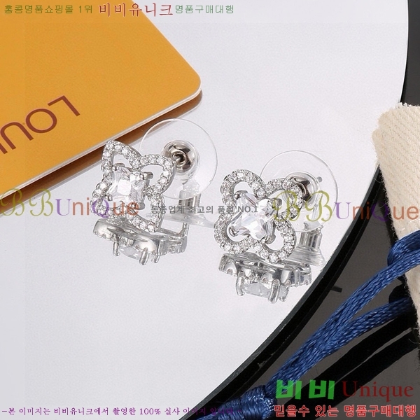 ���̺��� �Ͱ��� LV7956