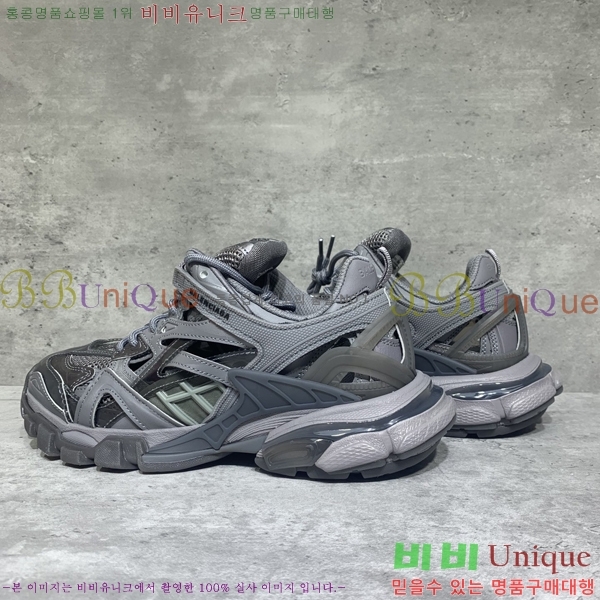 �߷��þư� Track 4.0 ����Ŀ�� 49BL2411-1443-9