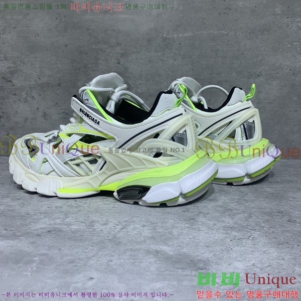 �߷��þư� Track 4.0 ����Ŀ�� 49BL2411-1443-13