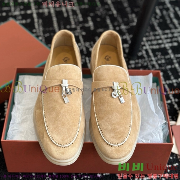 ���� �η��ǾƳ� Ŭ���� ���� LO2412885-16