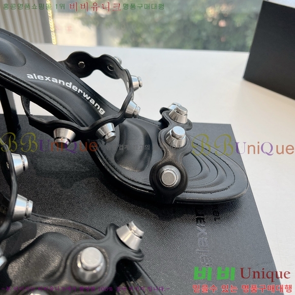 �˷������ ���� AW19752-3 �� 7CM