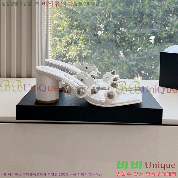 �˷������ ���� AW19752-5 �� 6CM