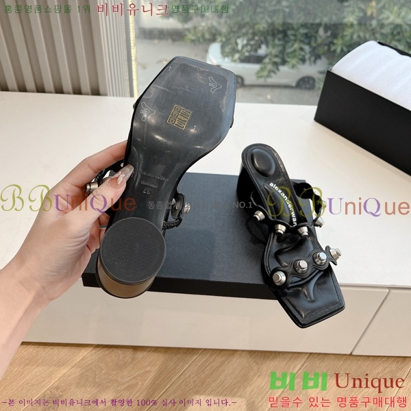 �˷������ ���� AW19752-6 �� 7CM