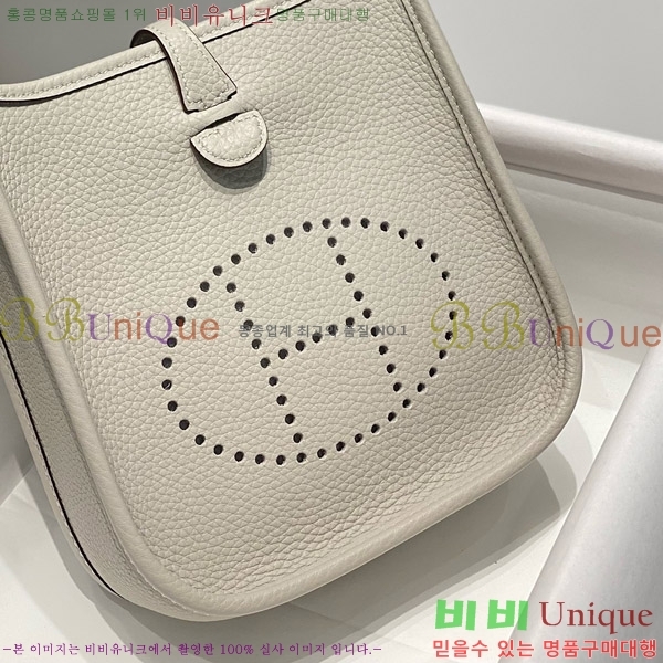 #�����޽� ������ �̴� HEW85838-643