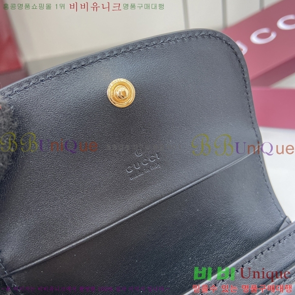 #���� ���е� ī�� ���̽� 818811-2