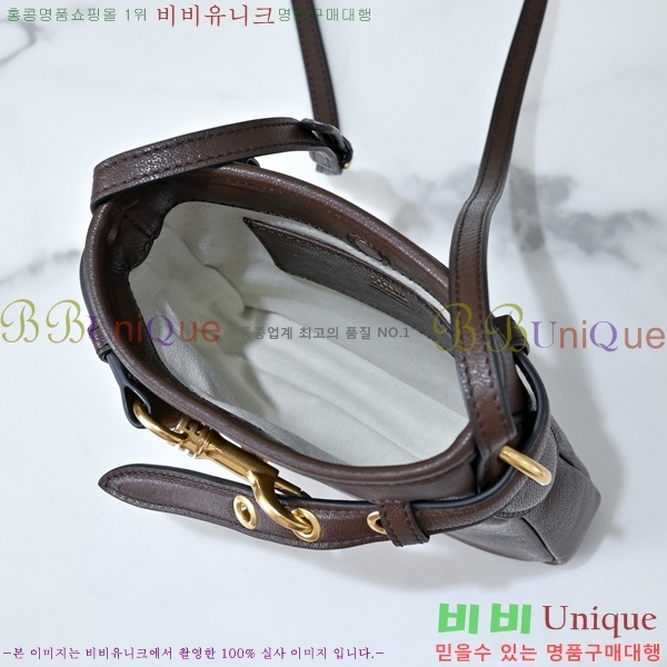 #�̿�̿� ���� �ƹ�ٸ� ��Ʈ�� �Ŀ�ġ 5NR461-101