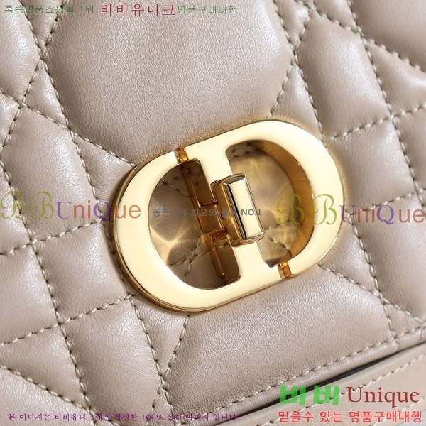 #��� ���� ī�ι� D923600-5