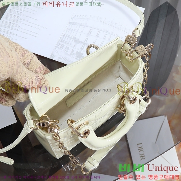 # ̵  ̹ ũ S0910-1002