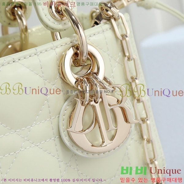 # ̵  ̹ ũ S0910-1002