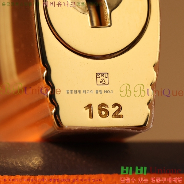 #�����޽� �̸��� 28CM �ۼ۰��� H259721-2