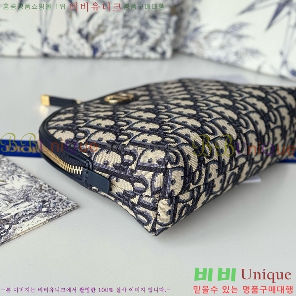 # 30  ε Ŀġ S2124-1001