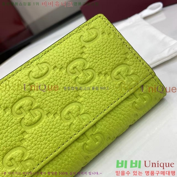 # Ʈ  ī ̽ 835011-101