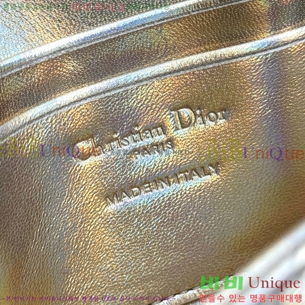 # ũν   ޴ Ŀġ ̴Ϲ S0977-1011