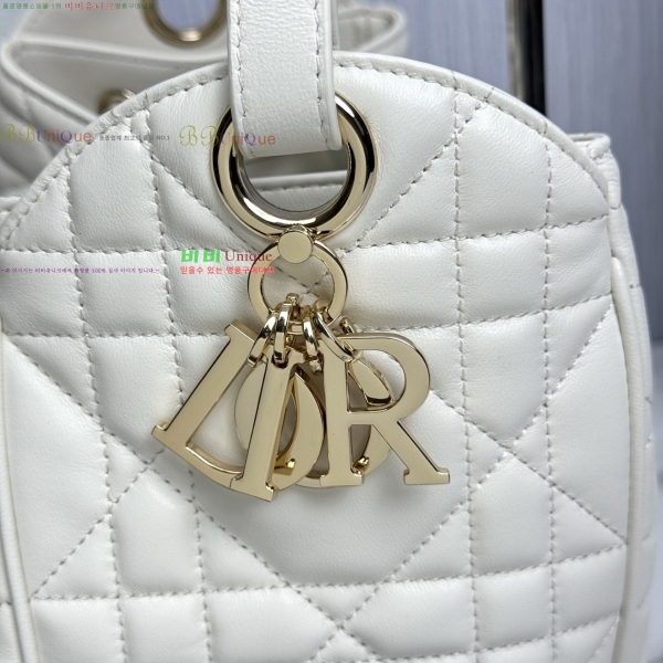 # D-Motion ̵  M2852-3-590롽