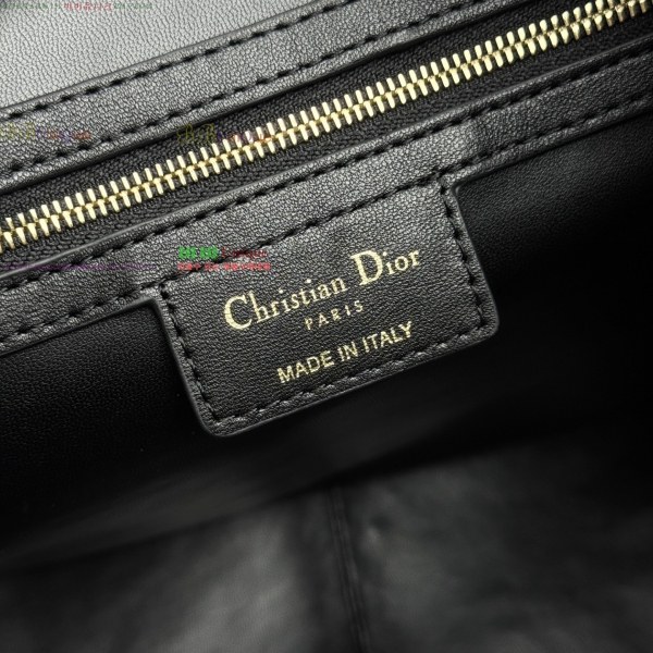 # D-Motion ̵  M2852-1-590롽