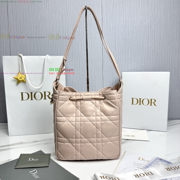 # D-Motion ̵  M2852-4-590롽