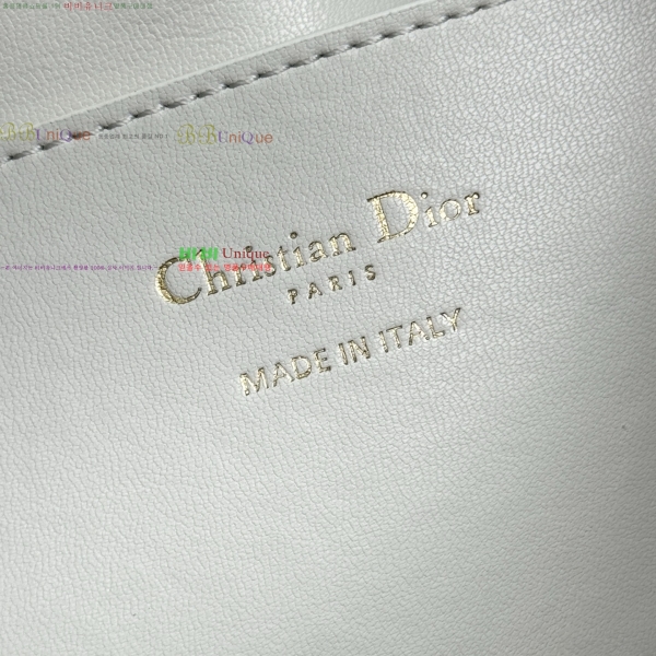 # D-Dream ̵  M6323-3-590롽