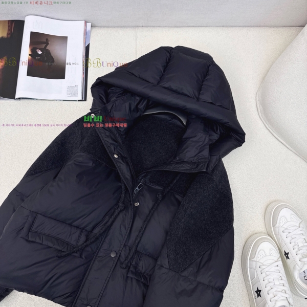 ���� ��**�� �� �ٿ� �е� MAXM230823-10