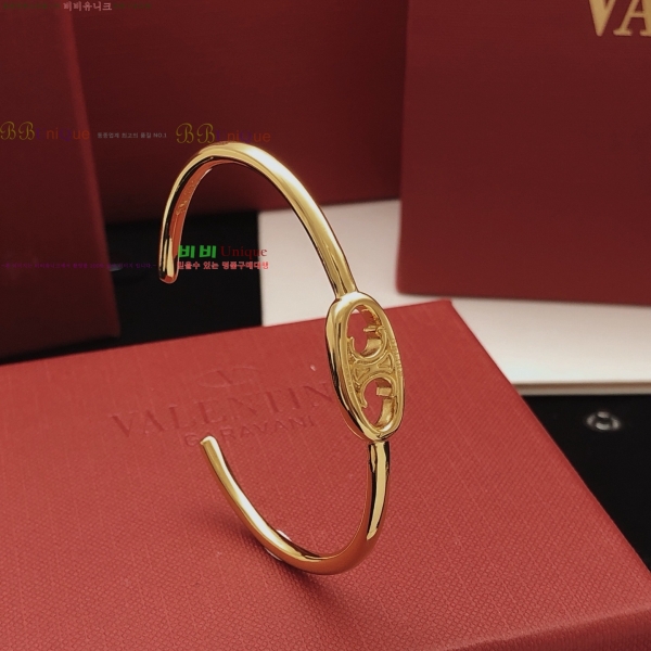 ���� ������ ���� CE680067-7