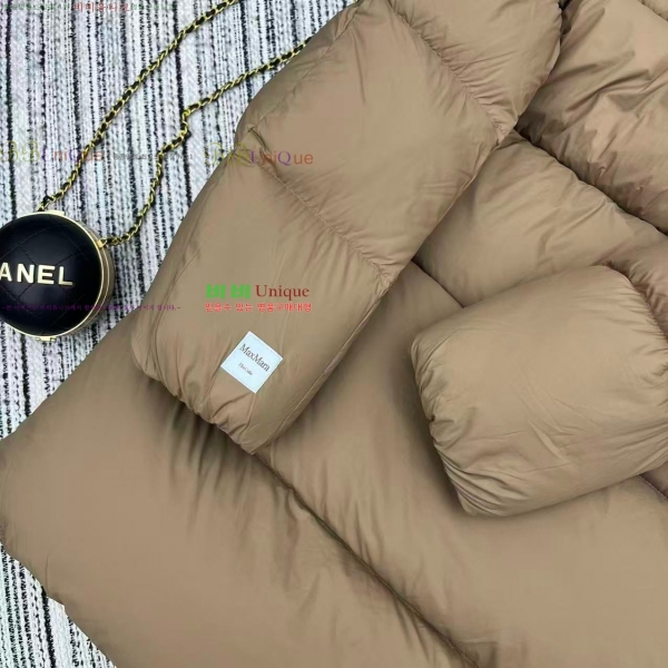 ���� ��**�� �ٿ� �е� MAXM3212088-2