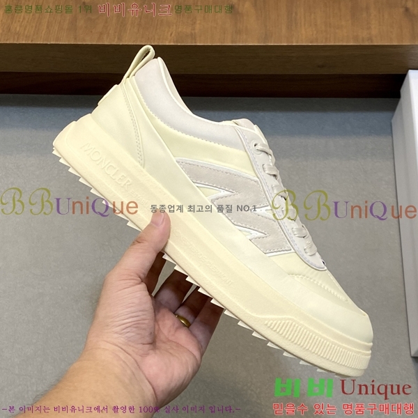 ���� ��**�� ����Ŀ�� MO286903-2