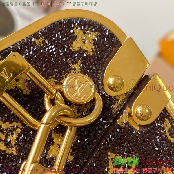 #���̺��� Ʈ���� �ڽ� M83089-1001