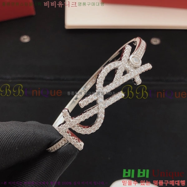 ���ζ� ���� 98874344-7