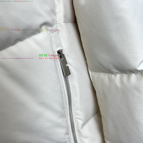 ���� ����* �ٿ� �е� 56BU25102923-2