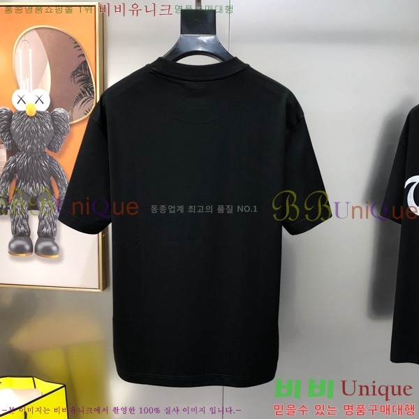 ���� �̿�̿� ���� Ƽ���� M0183568