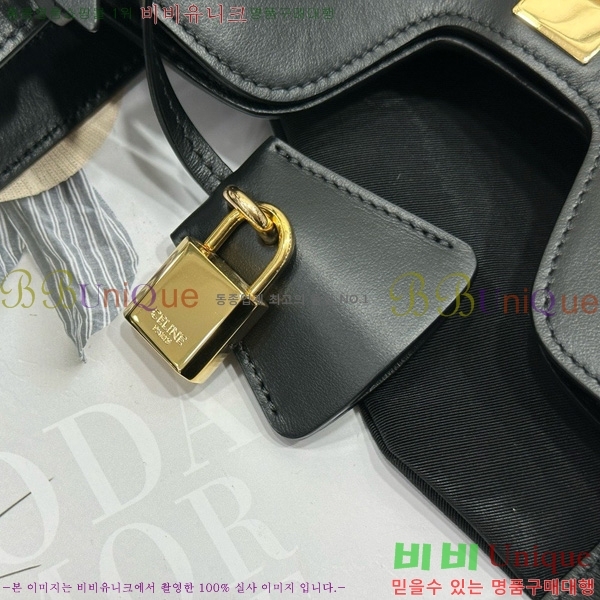 #������ ī�ٽ� 16 ���۹� 112583-1001