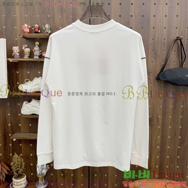 ���� �̿�̿� ���� Ƽ���� M97402-3