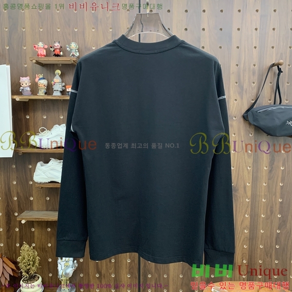 ���� �̿�̿� ���� Ƽ���� M97402-2