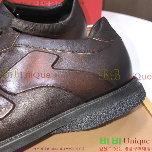 ���� �䷹���� ����Ŀ�� F896825-6