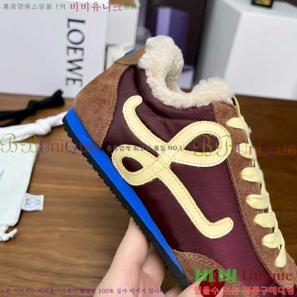 �������� �ο��� ����Ŀ�� LE559824-3