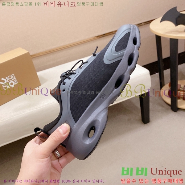 �������� �ο��� ����Ŀ�� LE559825-1