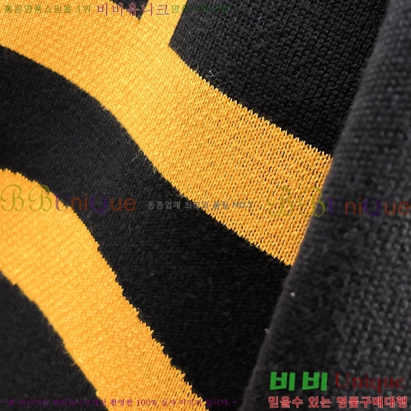 ���� �ο��� ������ LO7126390-1