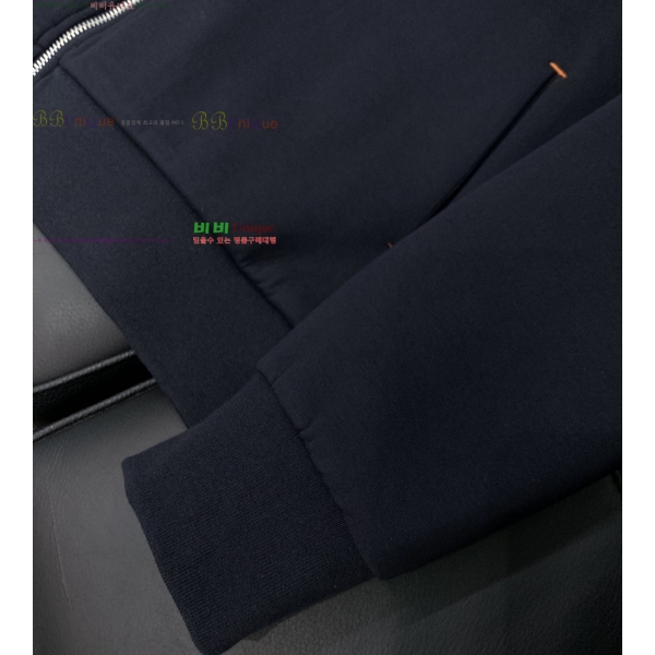 ���� ����*�� Ʈ���̴� ���� 24HE2512278-1 ���̺�