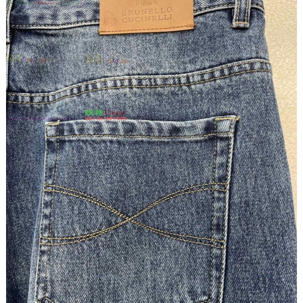 ���� ���ڷ� ��ġ�ڸ� û���� BC2547286